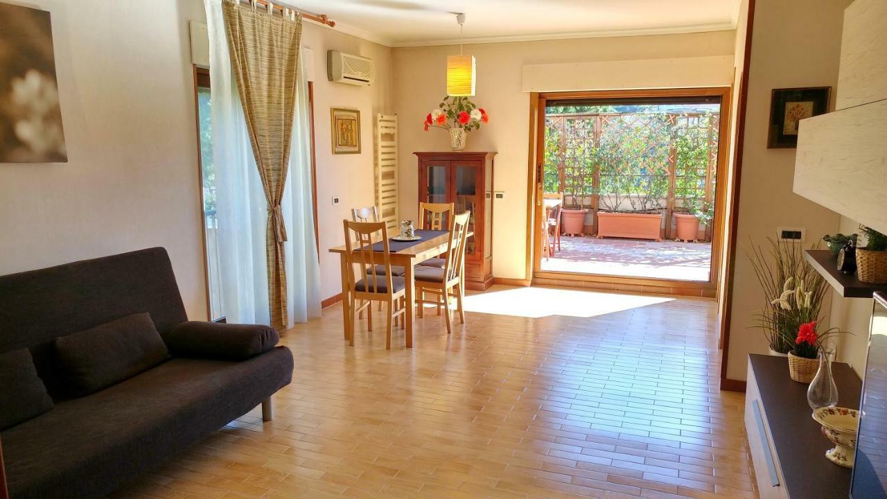 Terrace22 - Delizioso Attico Ben Collegato Daire Roma Dış mekan fotoğraf