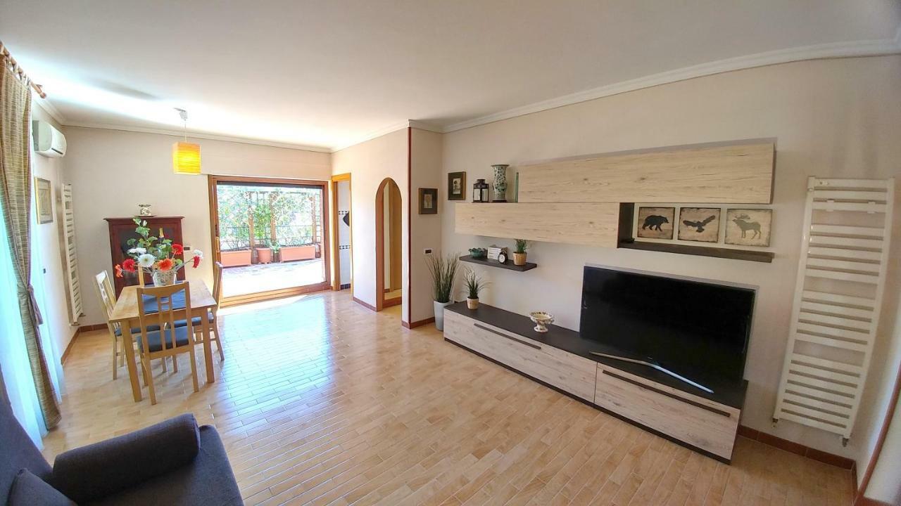 Terrace22 - Delizioso Attico Ben Collegato Daire Roma Dış mekan fotoğraf